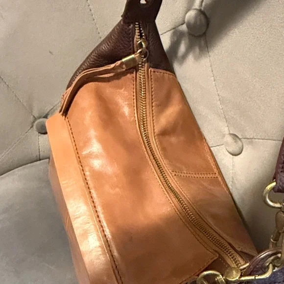 The Sak Almeda Two-Tone Brown & Tan Leather Shoulder Bag - Picture 6 of 13